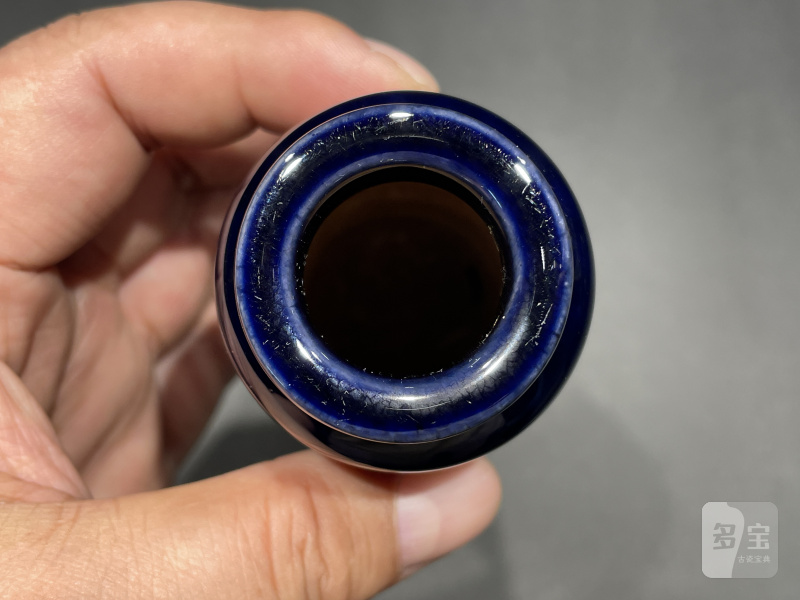 清雍正 茄皮紫小灯笼瓶 - 图6